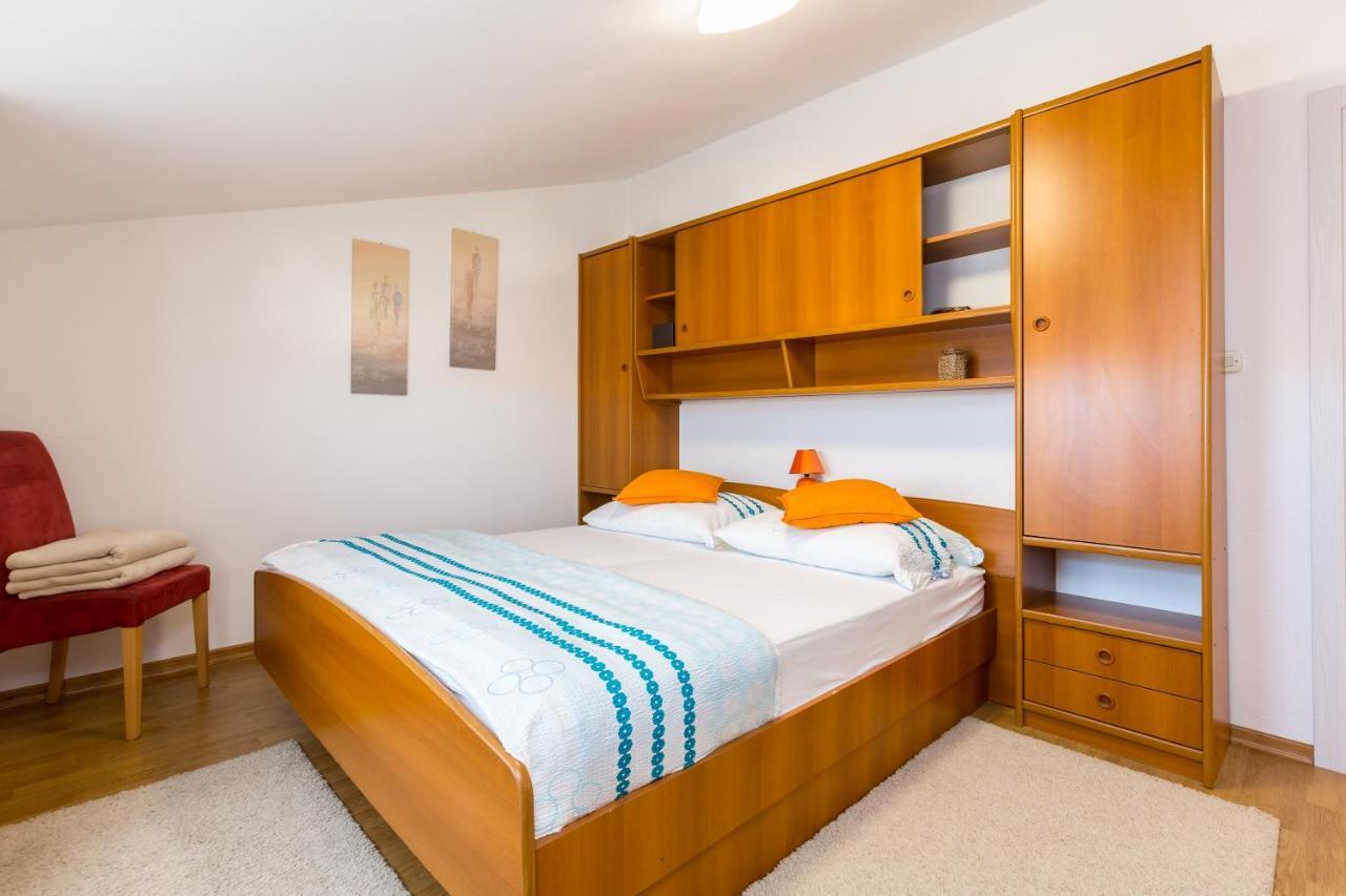 Branko Apartment Medulin Bagian luar foto