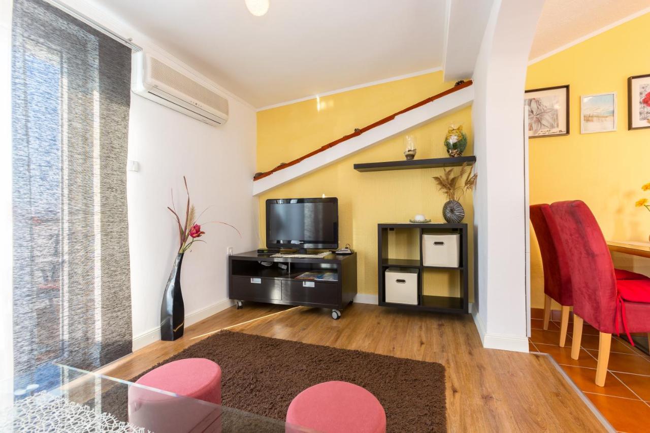 Branko Apartment Medulin Bagian luar foto